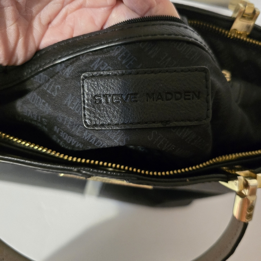 STeve Madden Tote/ Handbag - Picture 9 of 10
